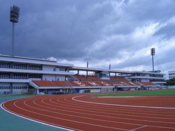 El mejor gimnasio de Bangkok. [For 40 Baht A Year!]