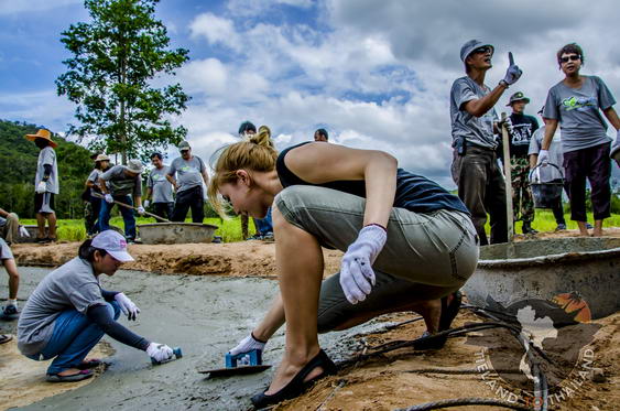 Trabajo voluntario en el Parque Nacional Kui Buri