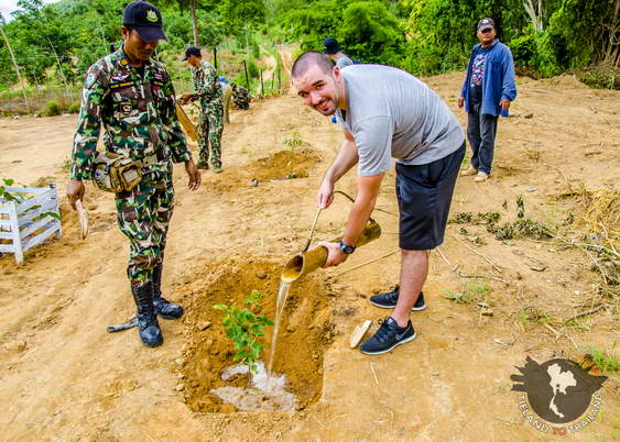 Trabajo voluntario en el Parque Nacional Kui Buri