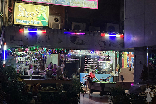 Bares de mamadas y pajas en Bangkok