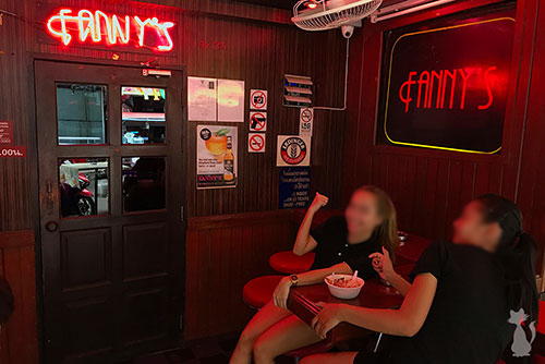 Bares de mamadas y pajas en Bangkok