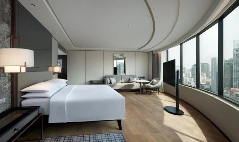 Nana Plaza y Sukhumvit Soi 4 ​​mejores lugares