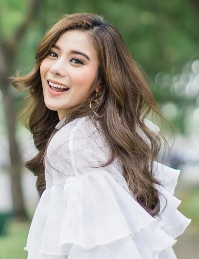 20 modelos tailandesas más famosas