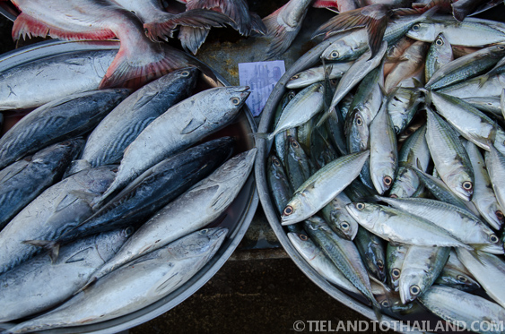 Mercado Rong Kluea en Sa Kaeo, Tailandia