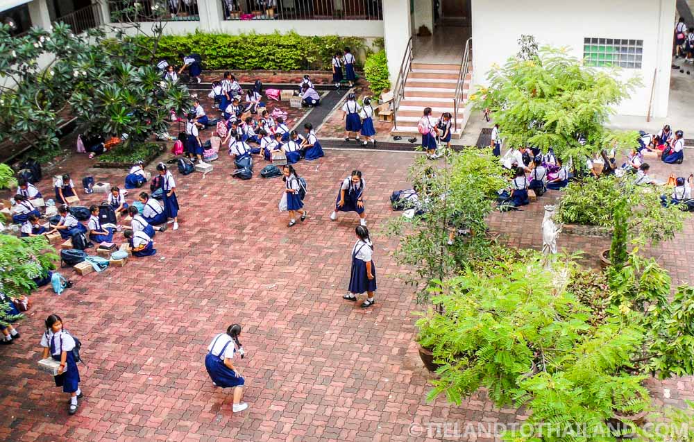 Mi día típico como profesora en Tailandia