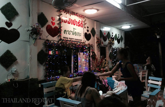 Vida nocturna y chicas tailandesas en Udon Thani.