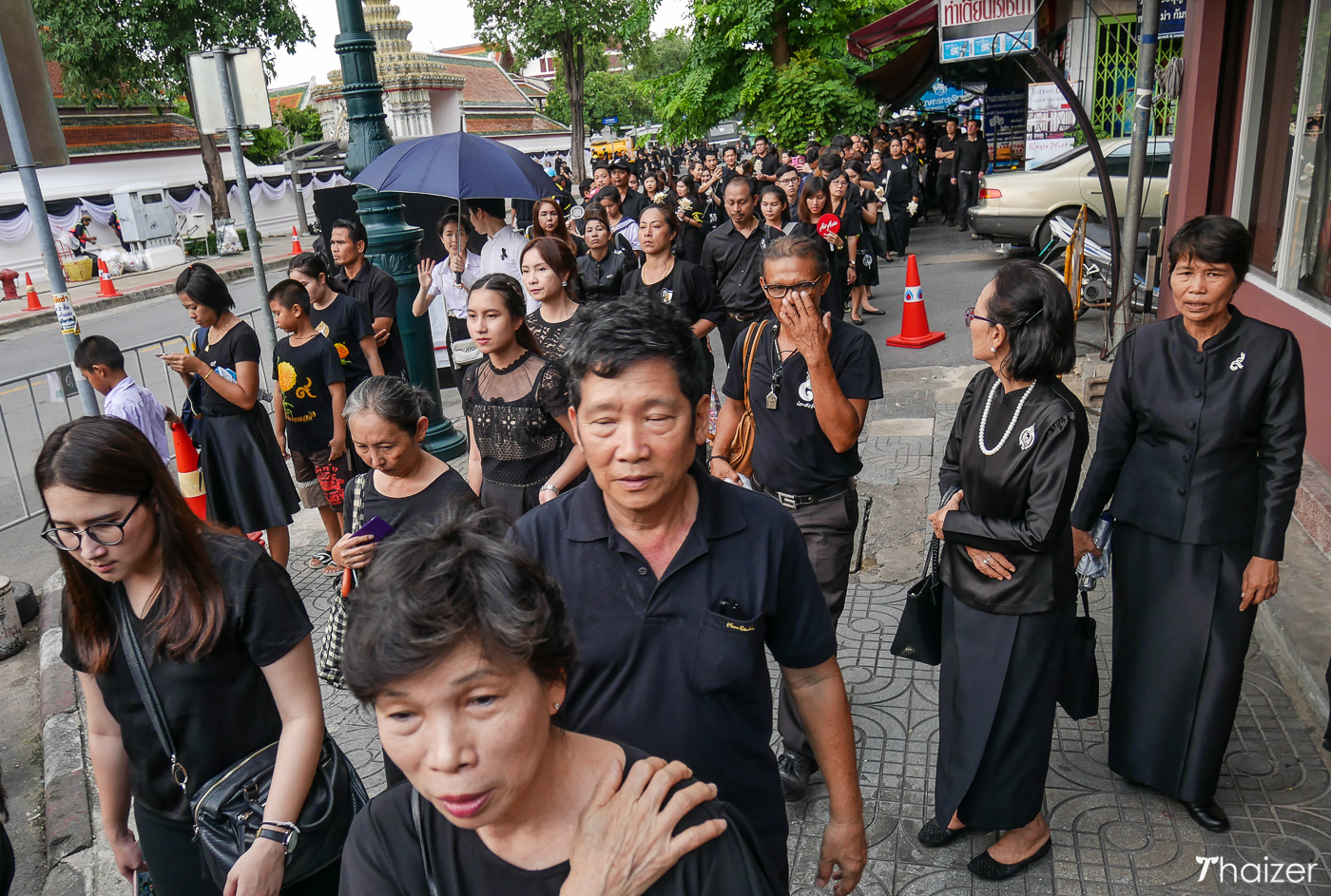 Tailandia da el último adiós a su padre real Tailandia da el último adiós a su padre real