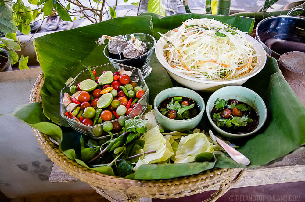 Som Tum Thai: ensalada de papaya verde Som Tum Thai: ensalada de papaya verde