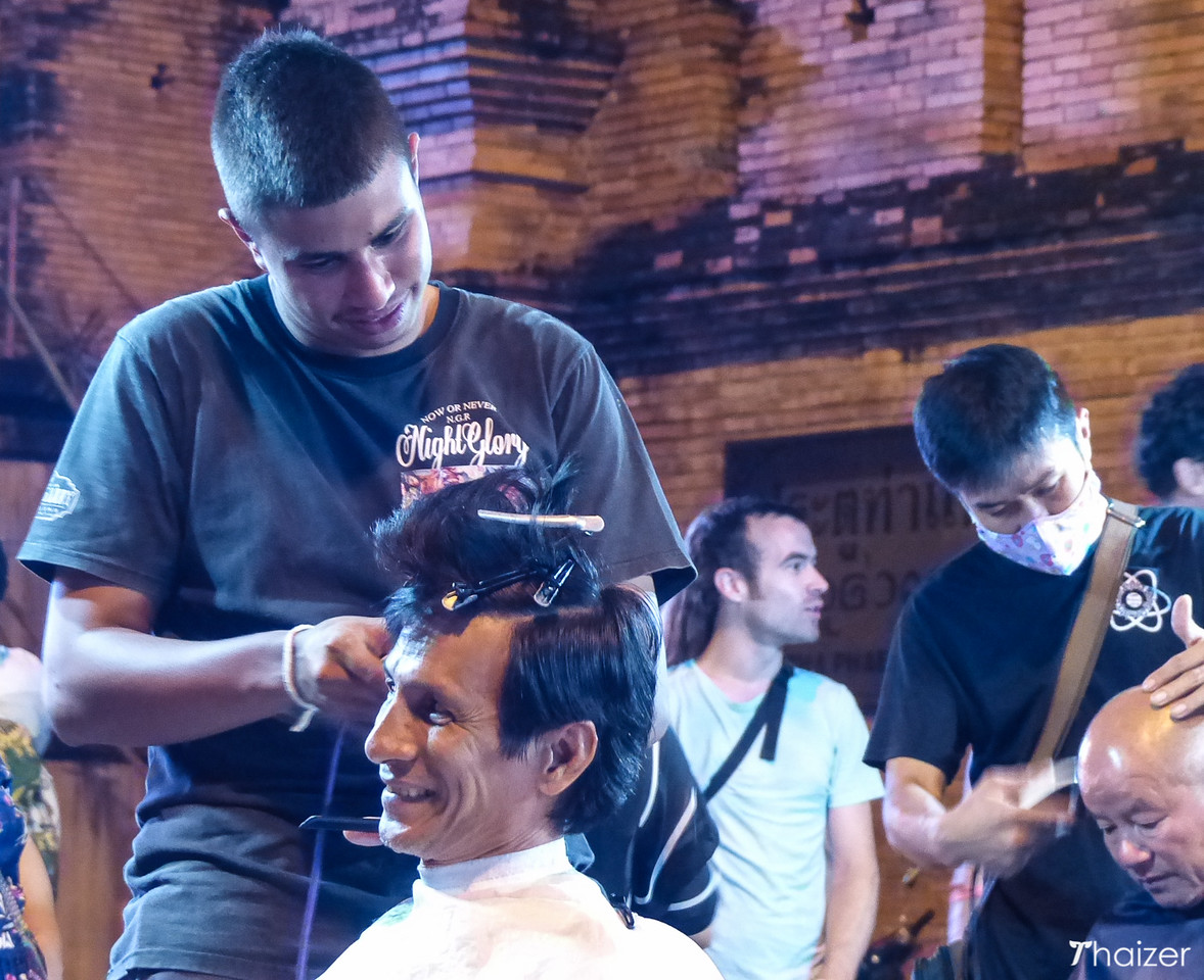 Conmemorando al Rey de Tailandia en el Día del Padre