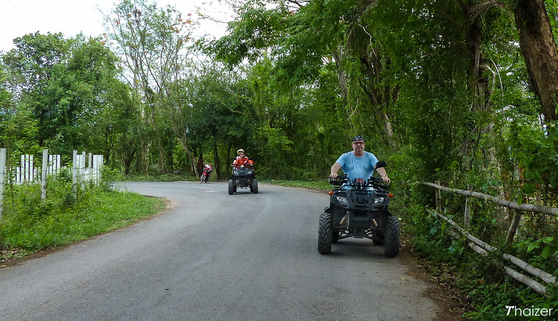 Aventura en Nakhon Nayok Aventura en Nakhon Nayok