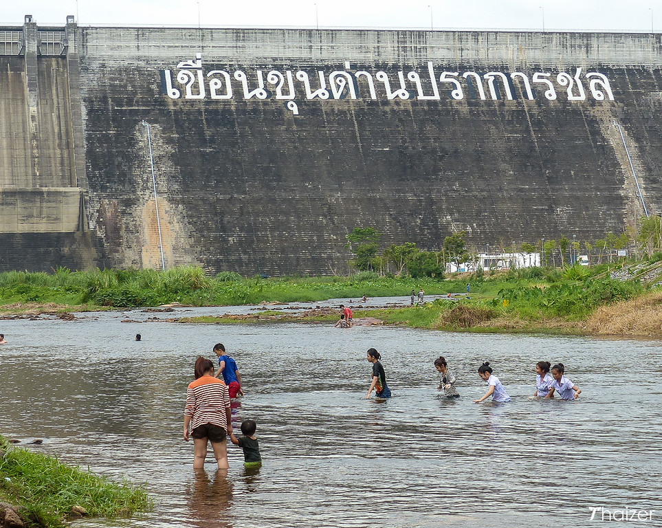 Presa Khuean Khun Dan Prakanchon (Presa Khlong Tha Dan), Nakhon Nayok