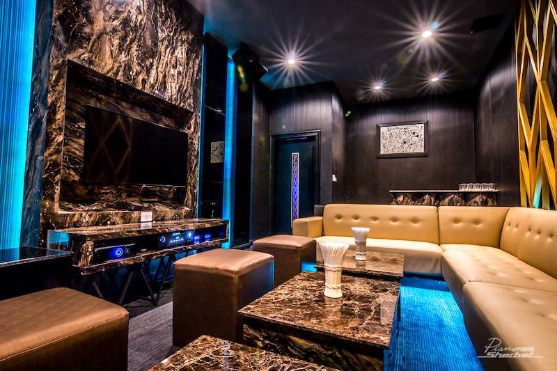 Sherbet Club Bangkok: el club de caballeros más antiguo de Ekamai Sherbet Club Bangkok: el club de caballeros más antiguo de Ekamai