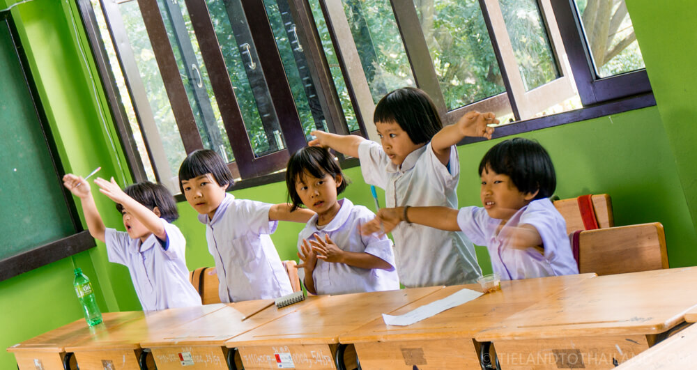 Experimente un auténtico recorrido por la tribu de las colinas de Chiang Mai y alojamiento en familia.