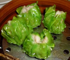 Albóndigas tailandesas (Khanom Jeeb)