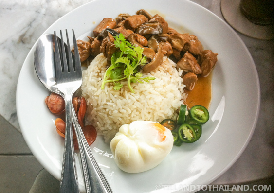 Cómo comer comida tailandesa 101