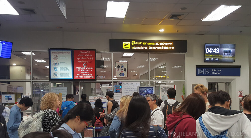 Consejos para sobrevivir a tu largo vuelo a Tailandia