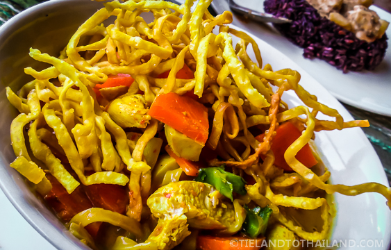 Khao Soi – Fideos al curry del norte de Tailandia | ข้าวซอย