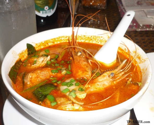 Tom Yam Kung (sopa de camarones picante)