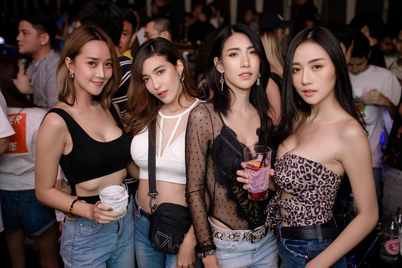 Las 15 mejores discotecas de Bangkok: bailar y salir de fiesta con chicas guapas