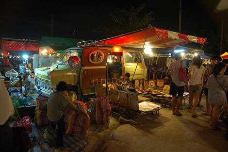 Los 12 mejores mercados de Bangkok para buscar gangas y comprar al por mayor