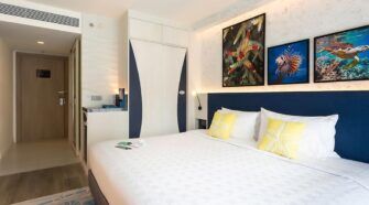 Hotel Clover Patong Phuket | EmbajadaTailandesa.com