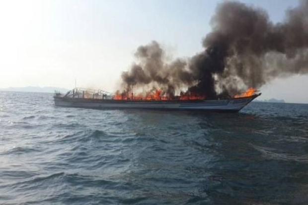 Incendio mortal en ferry cerca de Krabi