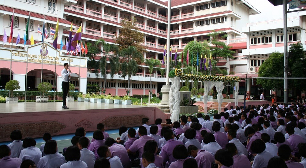 ¿Deberían los aspirantes a profesores utilizar una agencia de enseñanza en Tailandia?