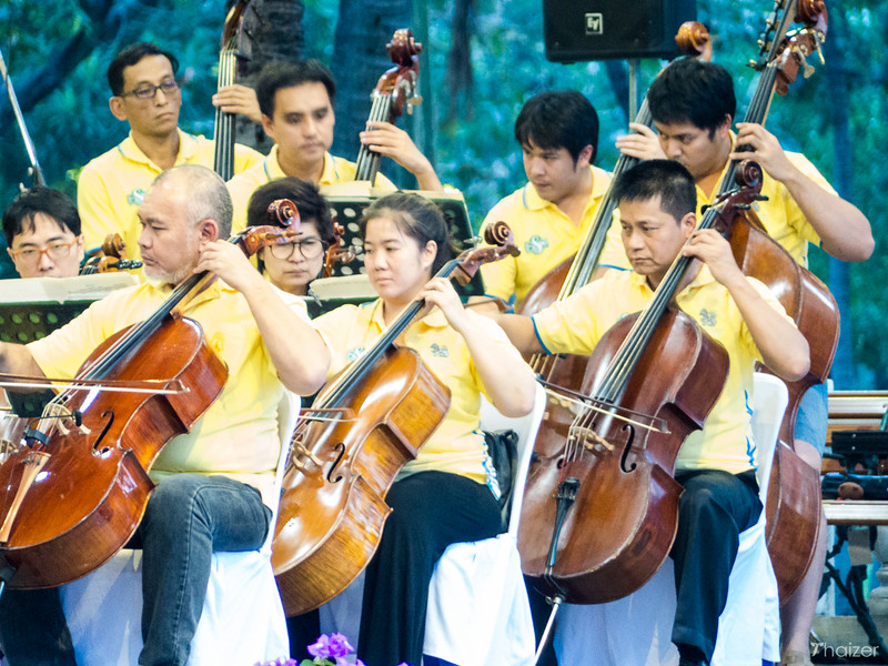 Una velada con la Orquesta Sinfónica de Bangkok en el parque Lumphini