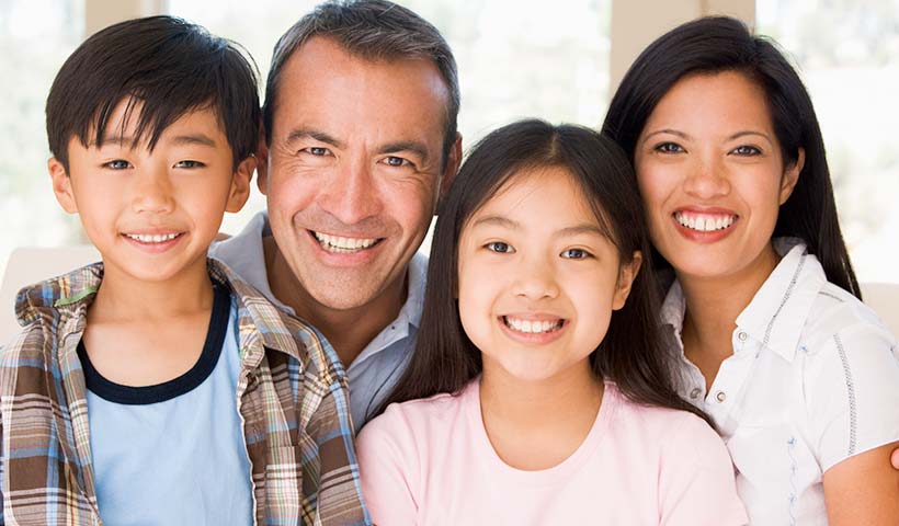 Viajar para conocer al niño adoptado