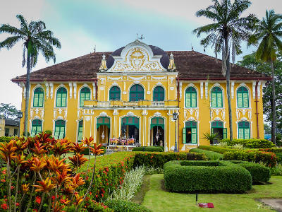 Hospital Chao Phraya Abhaibhubejhr y Museo de Medicina Tradicional Tailandesa, Prachinburi