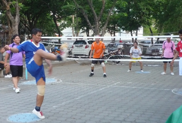 Takraw: voleibol de patada tailandesa